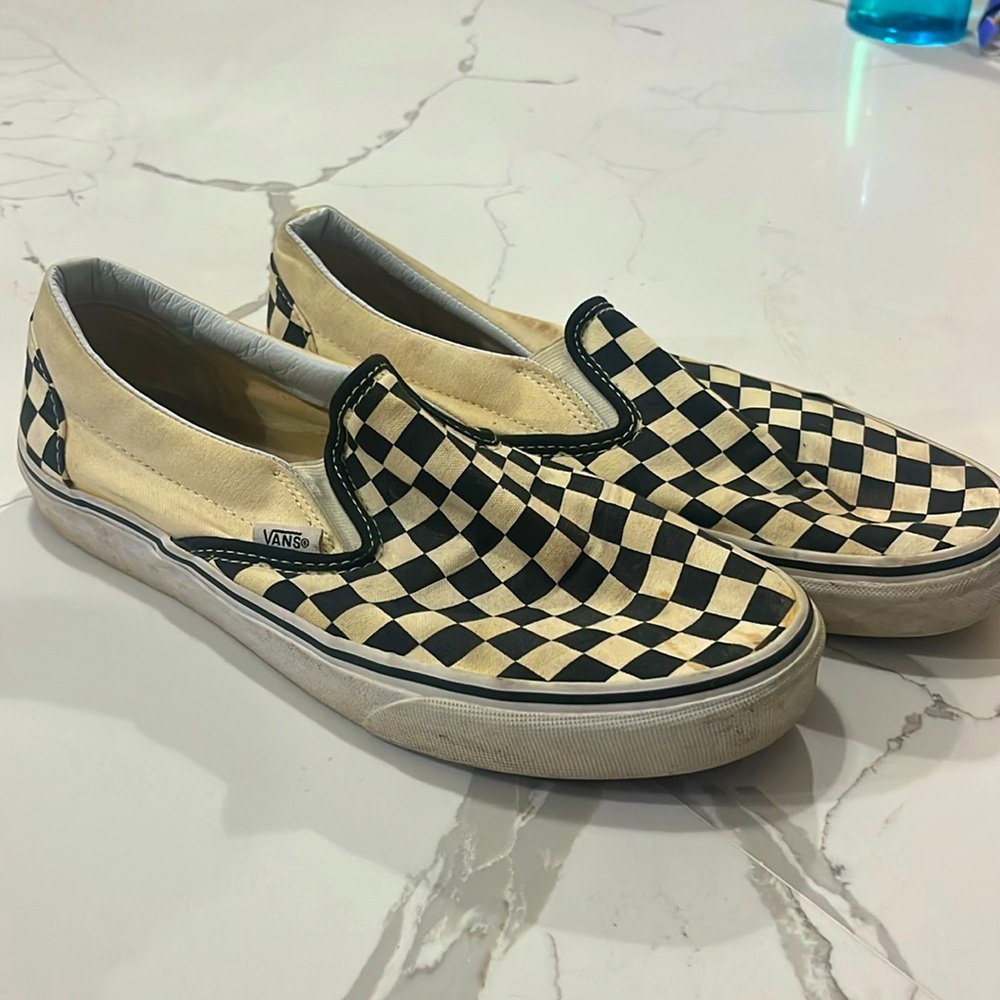 checkered vans